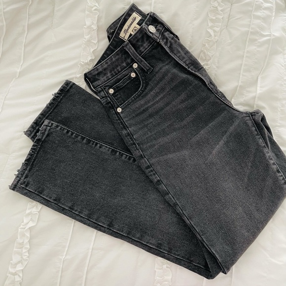 MADEWELL Highwaisted Washed Out Black Jeans - Picture 3 of 10